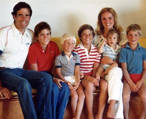 mitt romney wife and kids
